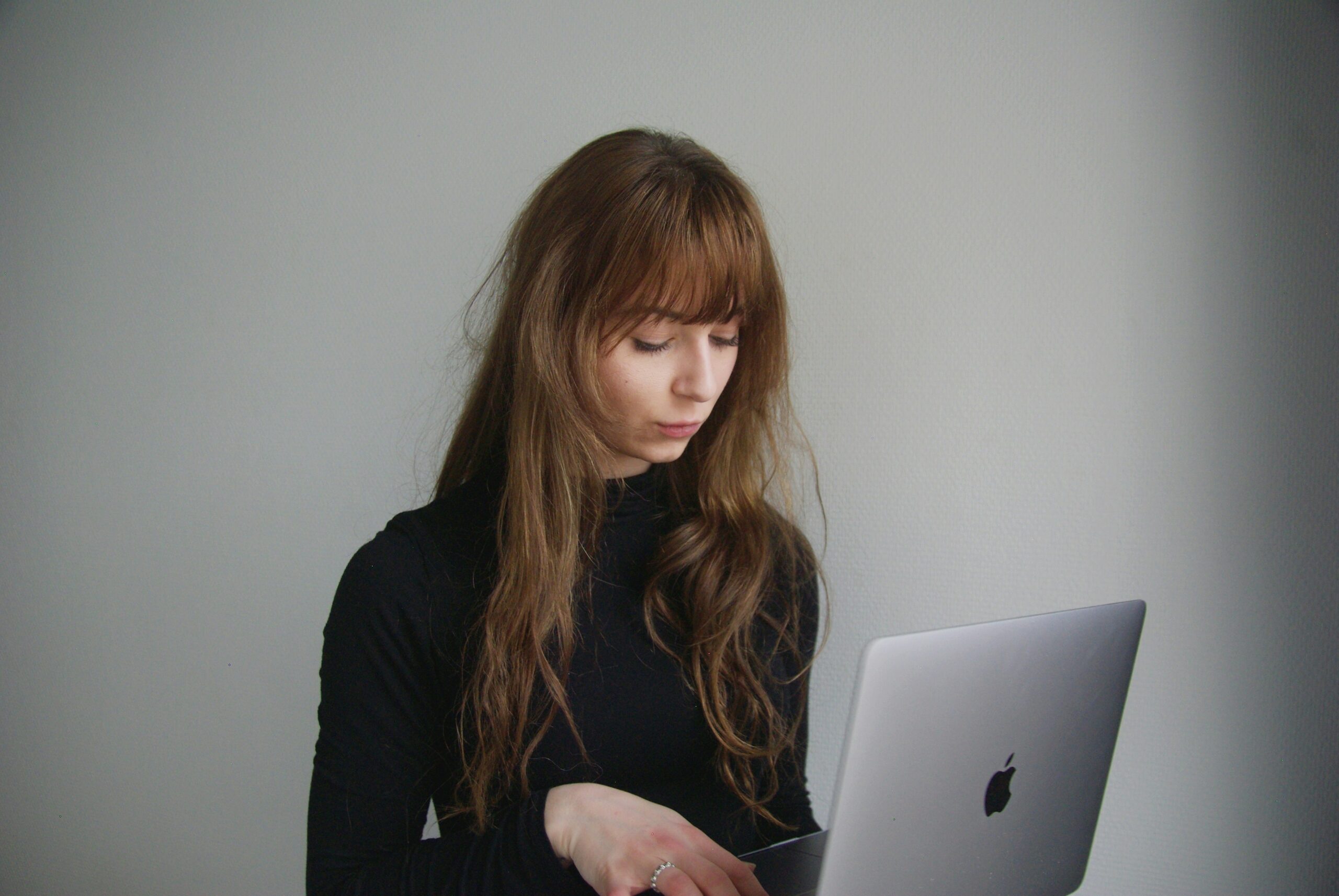 mathilde-lmd-PTiQqAKzbmM-unsplash